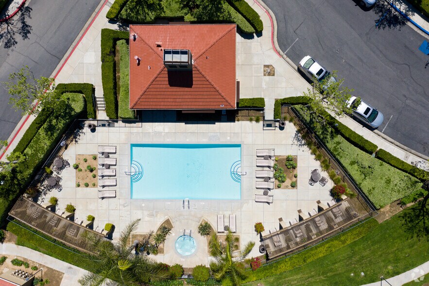 Primary Photo - The Highlands at Grand Terrace