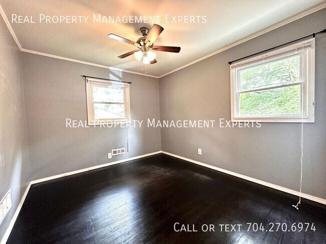 Building Photo - 4429 Firwood Ln