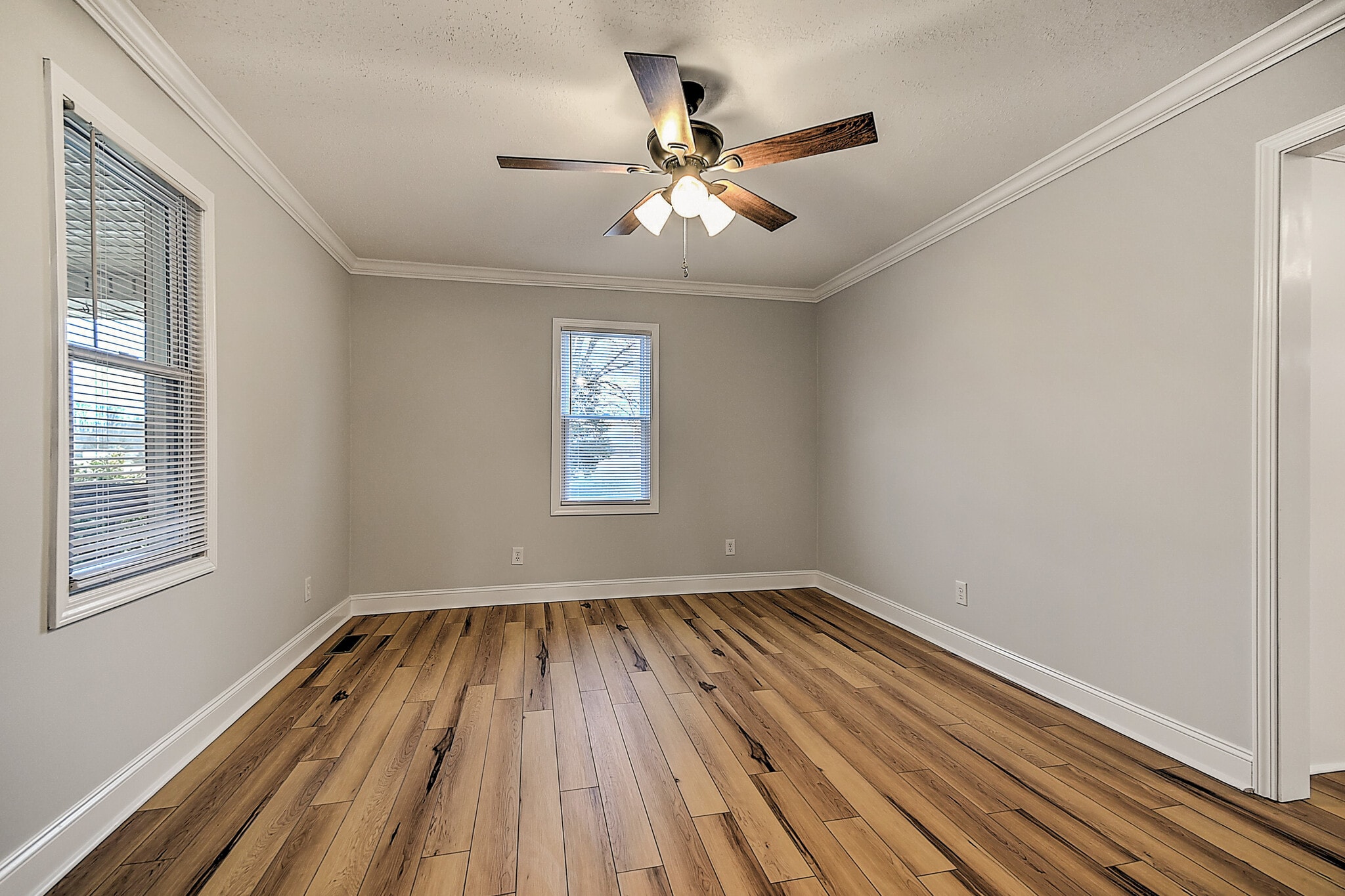 Building Photo - 1104 Old Boones Creek Rd