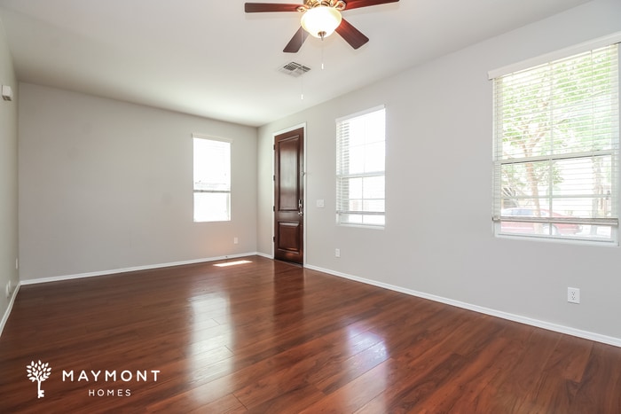 Building Photo - 4353 E Carla Vista Dr
