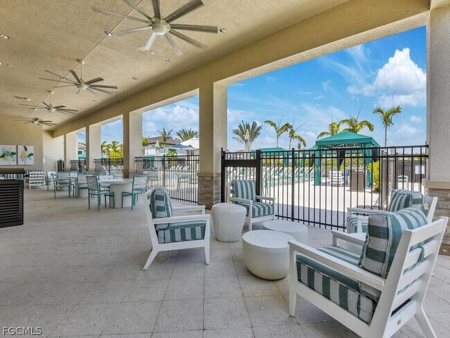 Building Photo - 20739 Fair Oak Ln