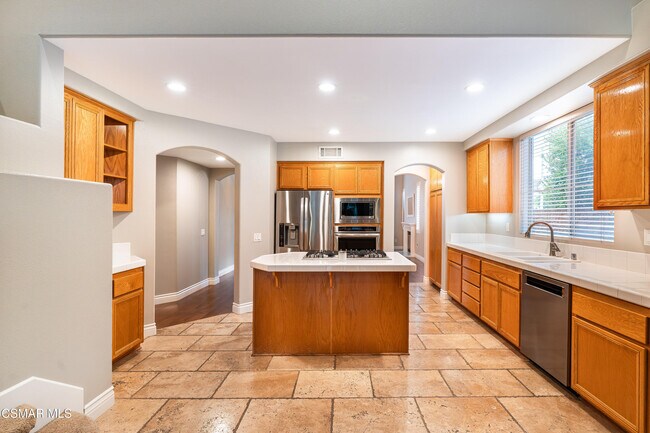 Building Photo - 4672 Calle San Juan