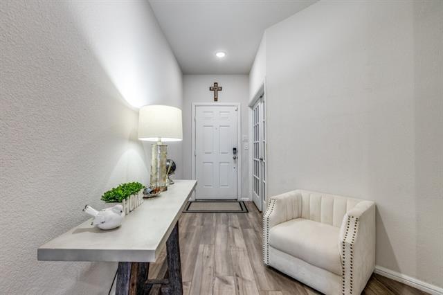 Building Photo - 433 Waterman Ave