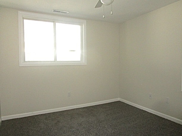 Building Photo - 810 E London Ave
