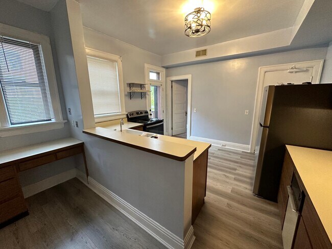 Kitchen - 798 Clinton Springs Ave