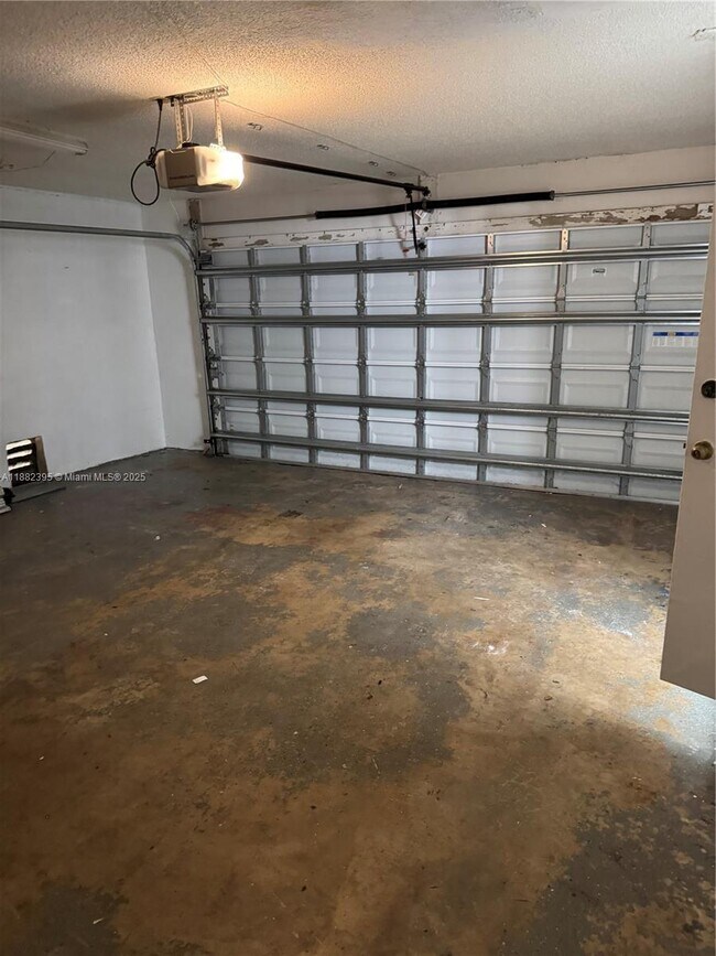 Building Photo - 11318 SW 167th St