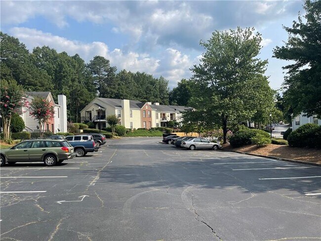 Building Photo - 751 Windchase Ln