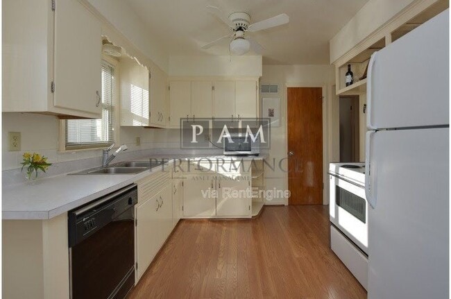 Building Photo - 3746 N 86th St