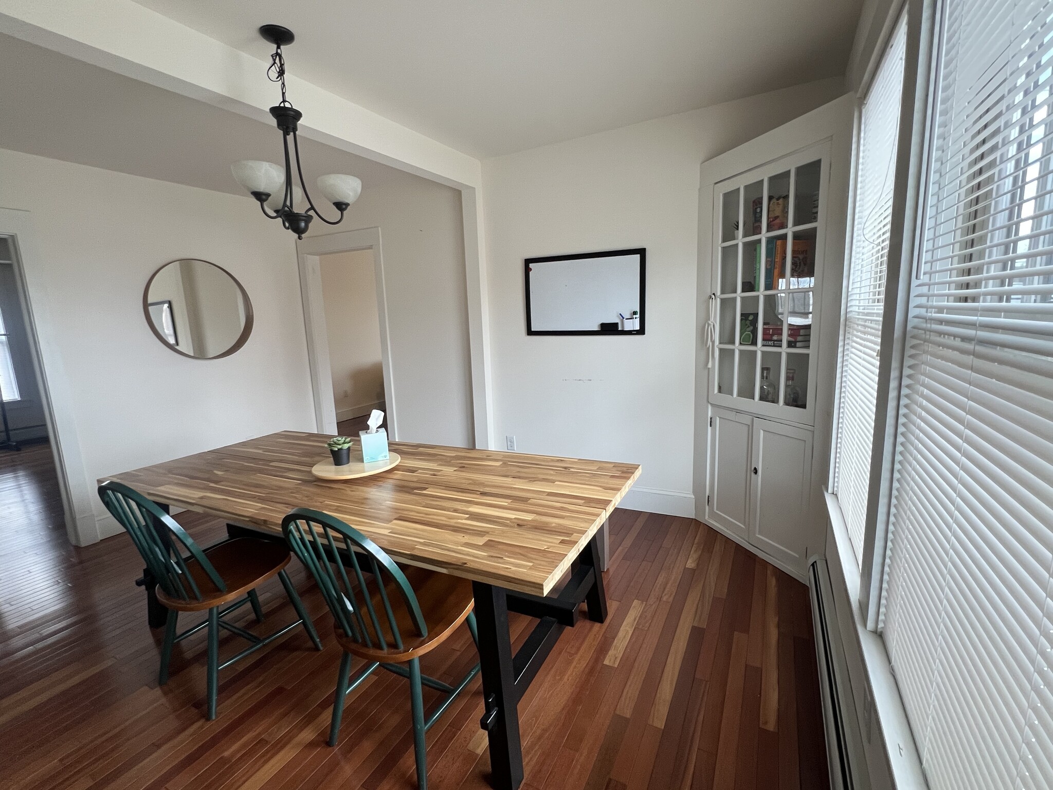 Dining Area - 430 Shelburne Rd