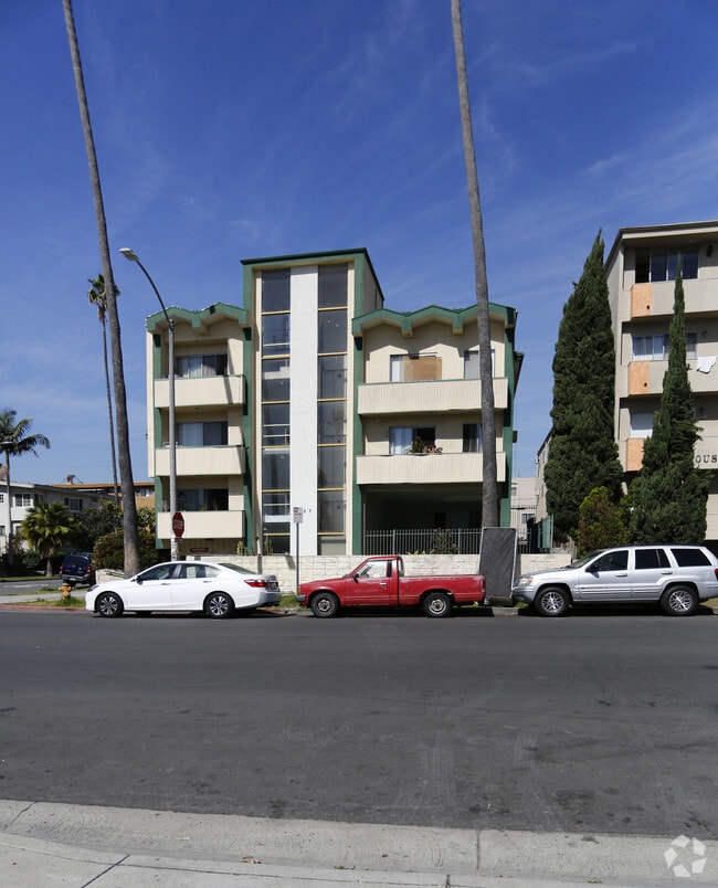 Building Photo - Choi Chul Apartments