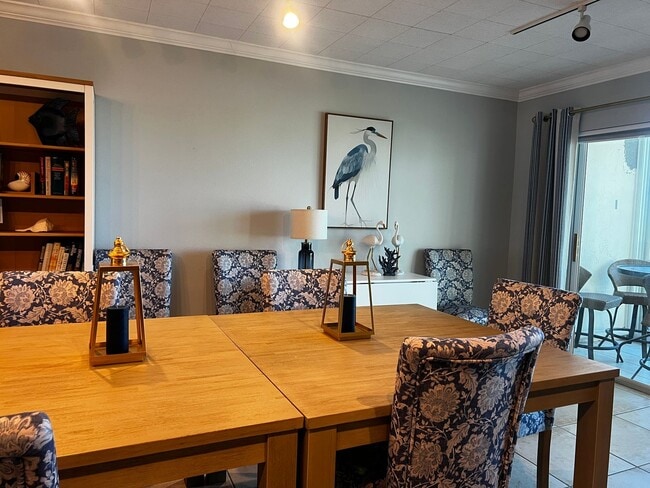 Building Photo - 2BD/2BA on the Gulf of Mexico!