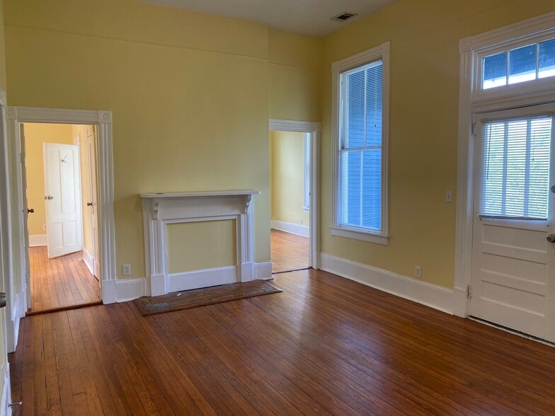 Primary Photo - 1116 Habersham St