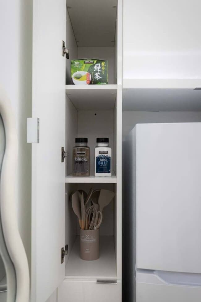 Building Photo - 12607 Larchmere Blvd