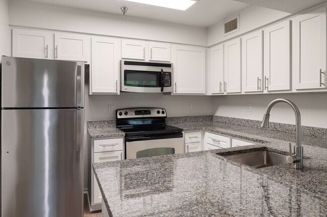 Building Photo - Cortland Van Dorn