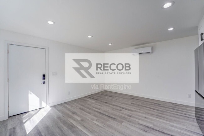 Building Photo - 3663 Budd St