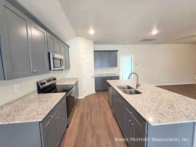 Building Photo - 1312 Hogback Wy