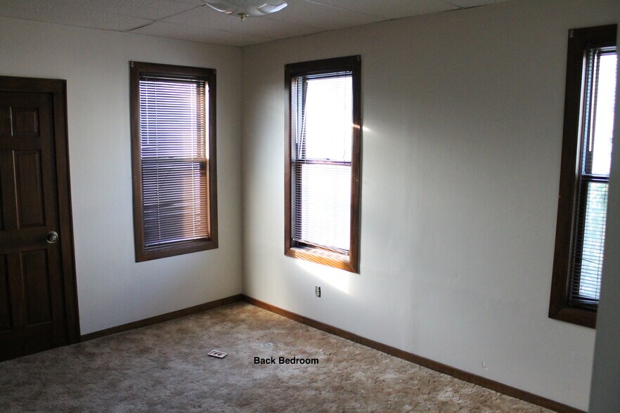 Master Bedroom - 2465 S Howell Ave