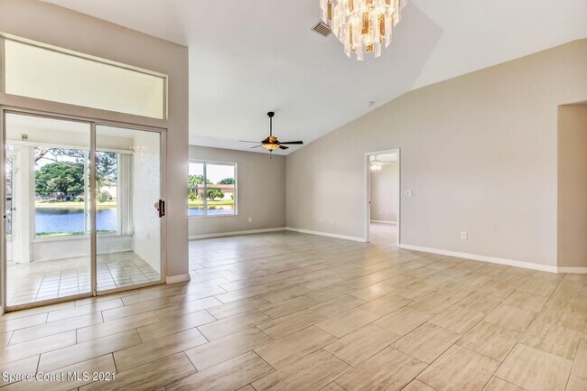 Building Photo - 6921 Mulberry Ct