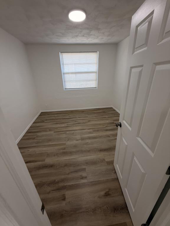 Building Photo - 1045 W Gore St