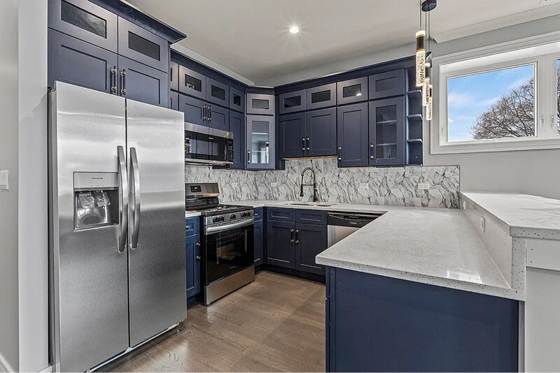 Building Photo - 4827 S St Lawrence Ave