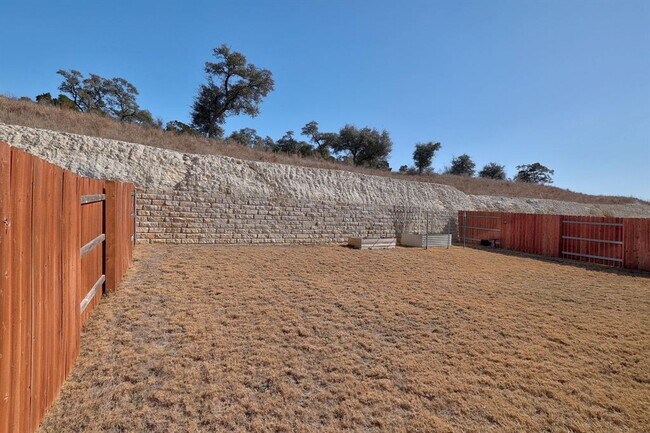 Building Photo - 2640 Indian Clover Trl