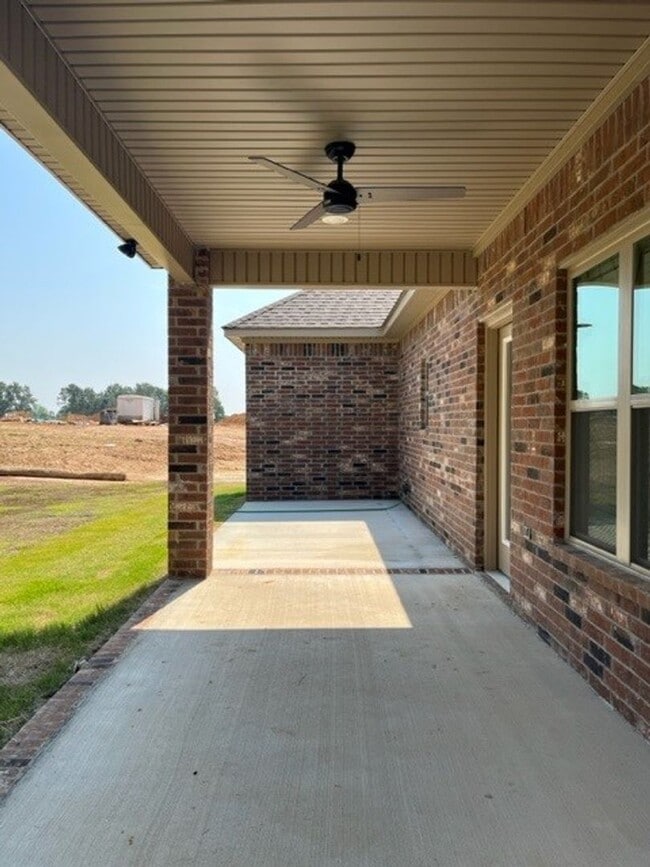 Building Photo - NEW 3 Bed / 2 Bath in Edgemont Subdivision