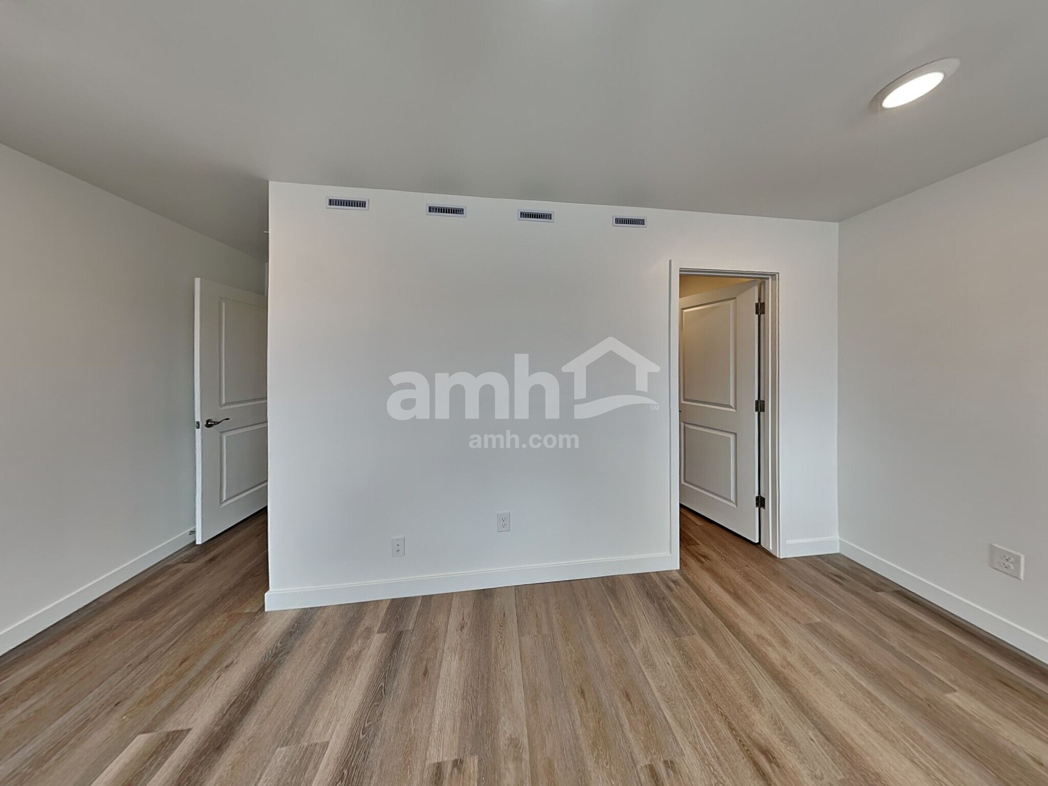 Building Photo - 7399 S Paseo Monte de Oro