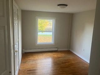 Building Photo - 450 Main St