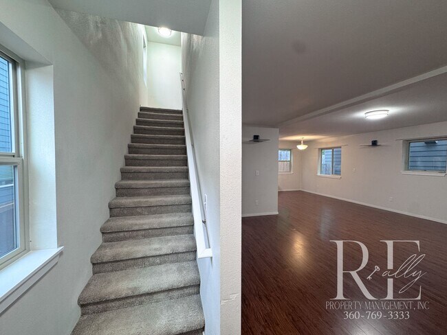 Building Photo - Great Poulsbo Neighborhood