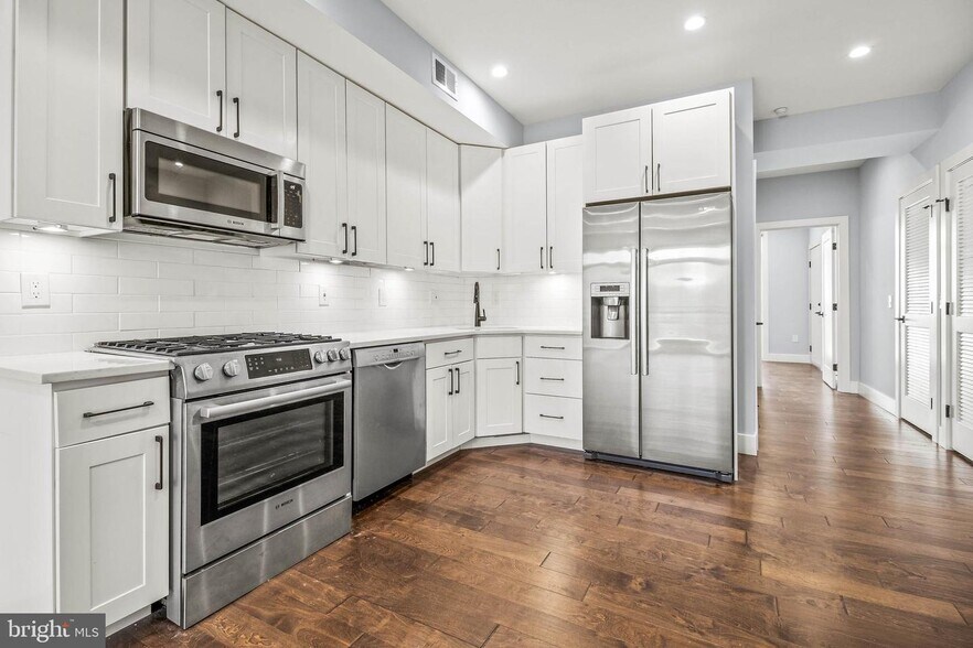Kitchen upclose - 1101 Fern St NW