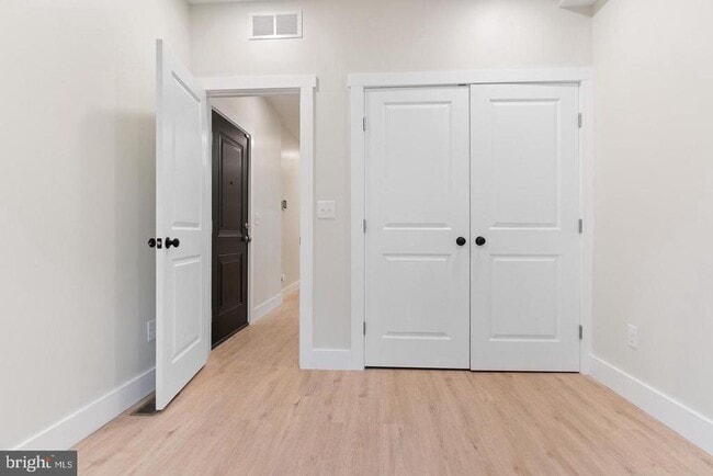 Building Photo - 2539 Cecil B. Moore Ave