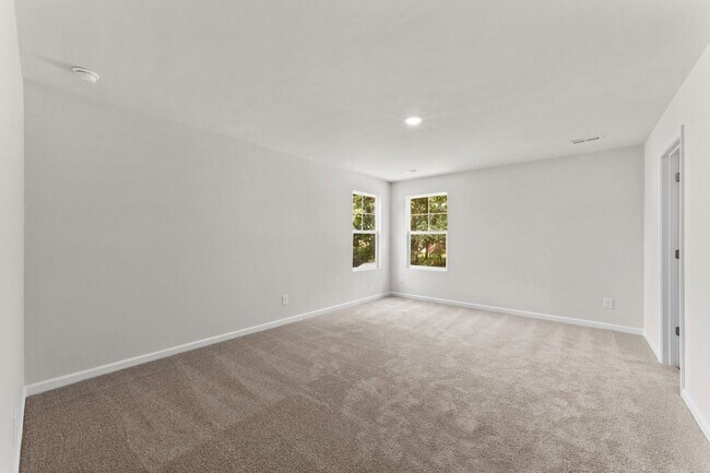 Building Photo - Coming Soon!