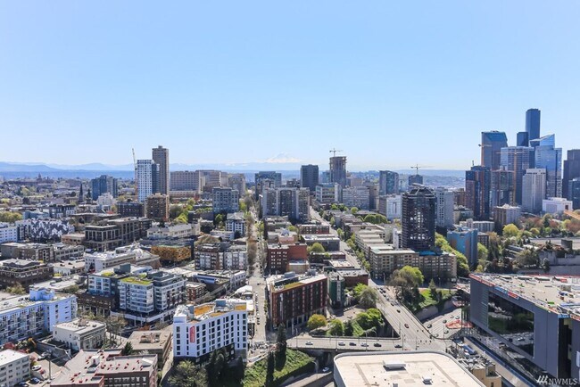 Building Photo - Spacious NW-Facing 1 Bed + Den, 1 Bath Luxury High-Rise Condo in Seattle's Denny Triangle – Nexus