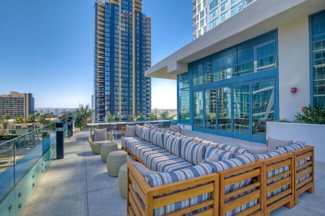 Building Photo - 1388 Kettner Blvd