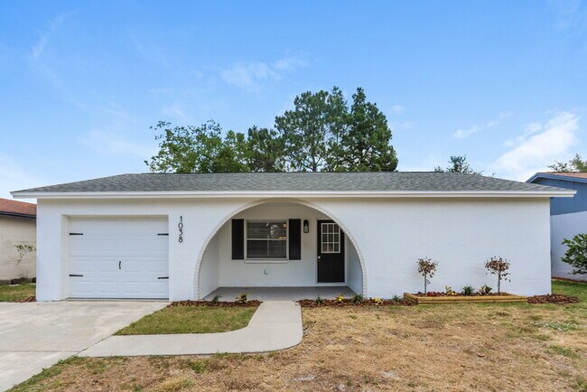 Building Photo - 1038 Bridlewood Way