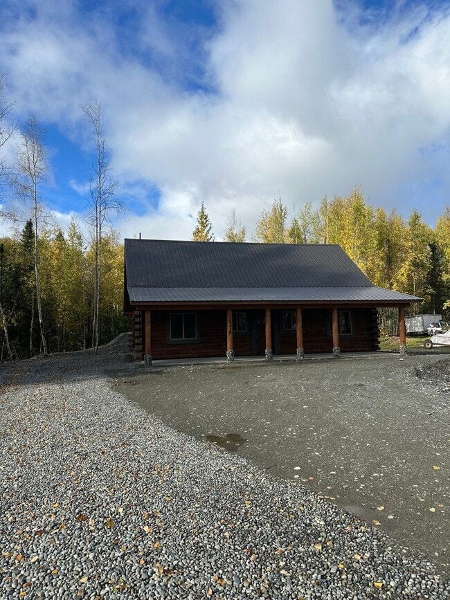Building Photo - New Construction Log Home | 2 bedroom | 2.5 bathrooms