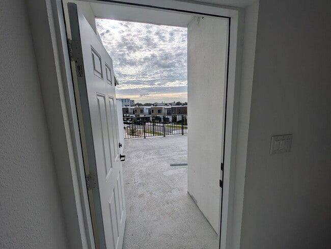 Building Photo - 26124 SW 146th Ave