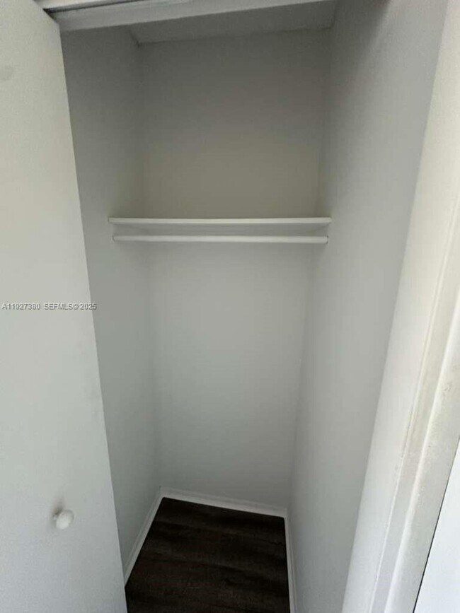 Building Photo - 15600 NW 7th Ave