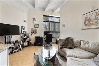 Building Photo - 12 Stoneholm St
