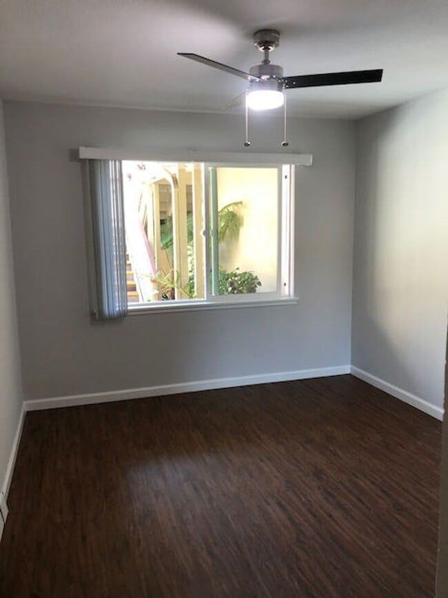 Building Photo - 1bed 1bath Apartment 1 month free with 12 month lease