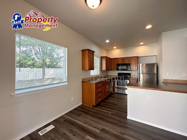 Building Photo - 3078 W Acarrera Ln