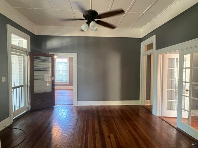 Building Photo - 310 Central Ave