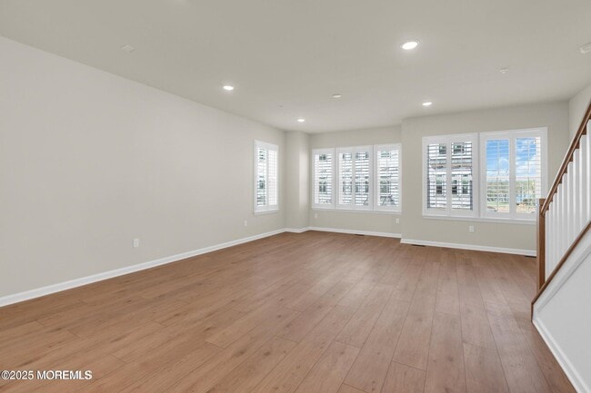 Building Photo - 75 Driftwood Cir