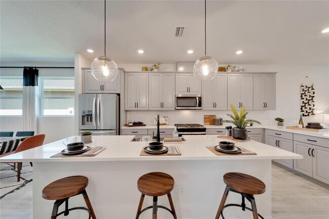 Building Photo - 5414 Silver Sun Dr