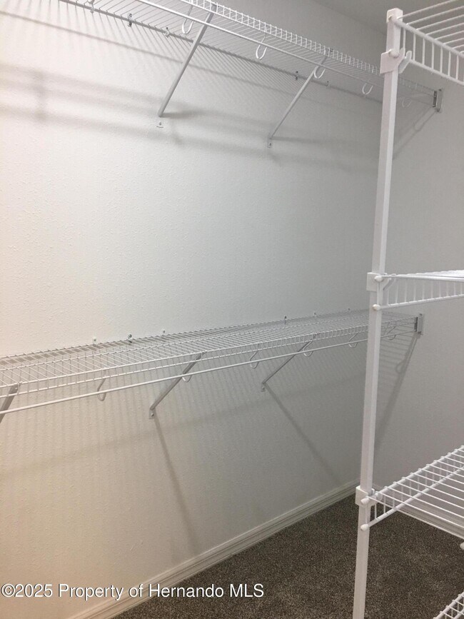 Building Photo - 5635 Pillar Ave