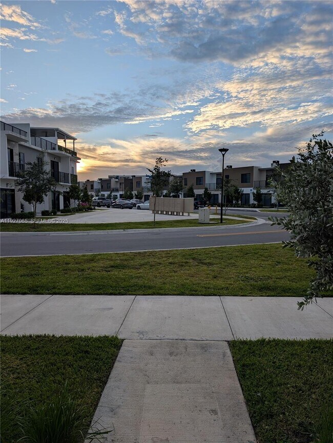 Building Photo - 26124 SW 146th Ave