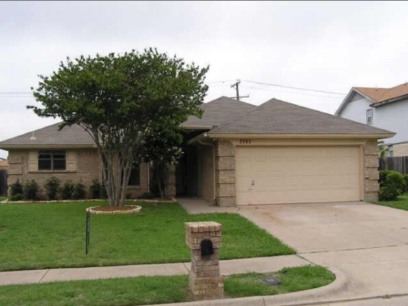 Building Photo - 7745 Pear Tree Ln