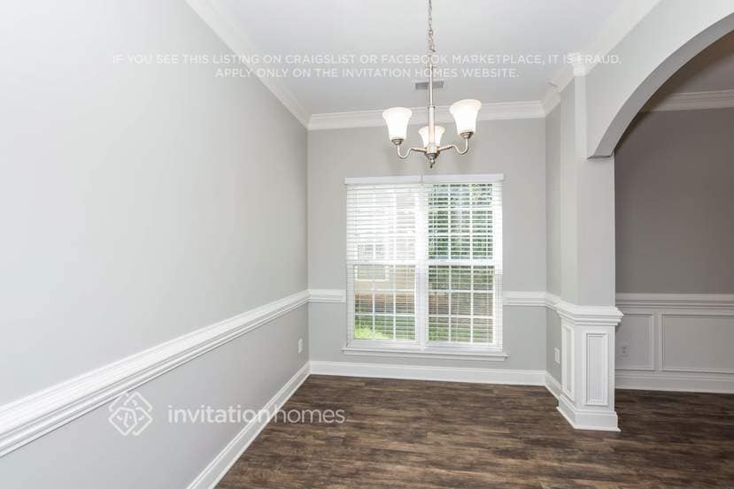 Building Photo - 13052 Meadowmere Rd