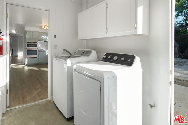 Building Photo - 24440 Martha St