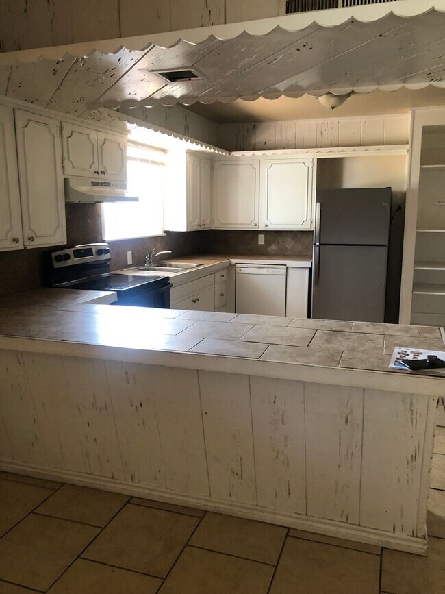 Building Photo - 2821 56th St